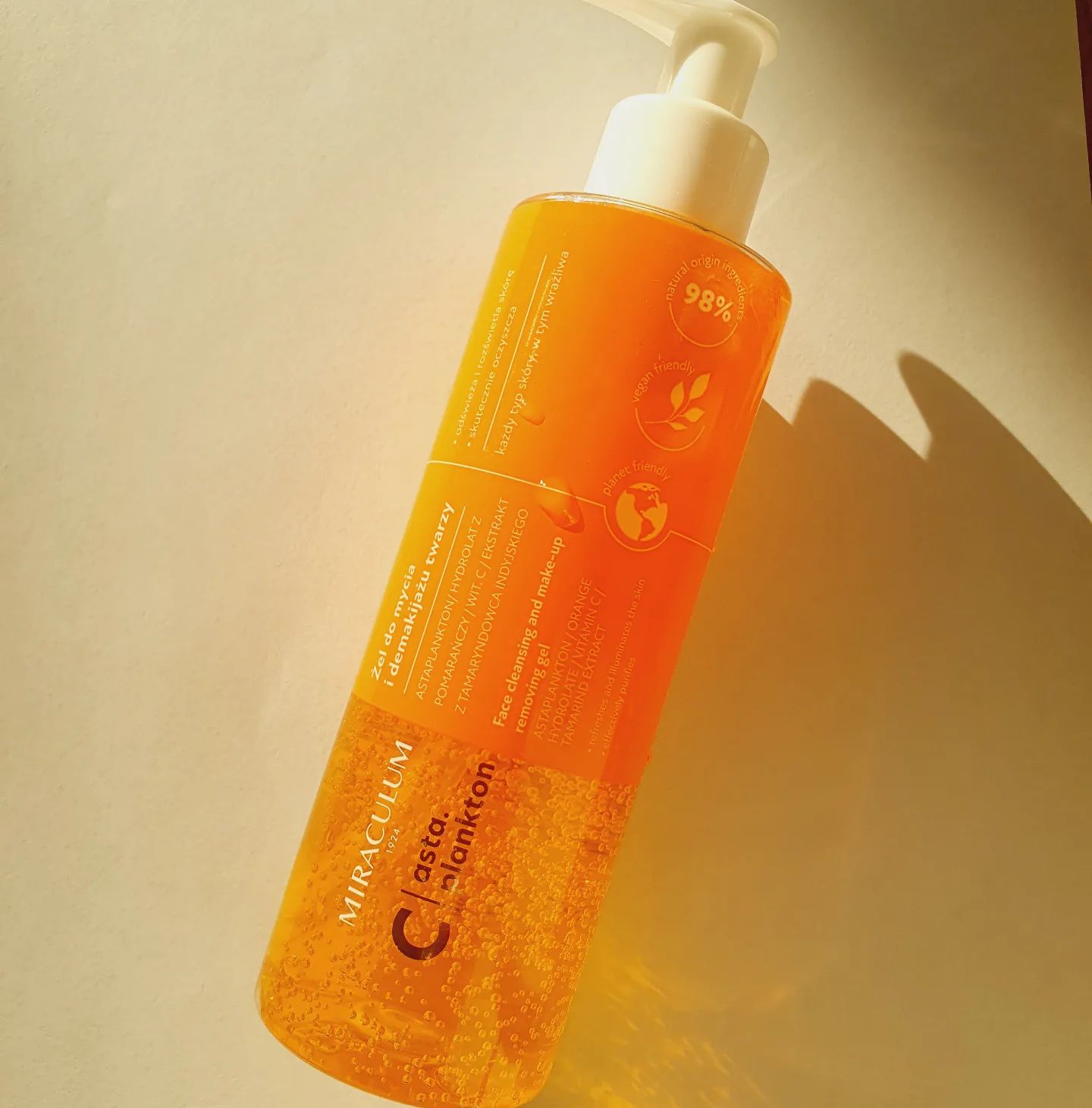 /storage/product/7/gel-rua-mat-miraculum-C_2.jpg